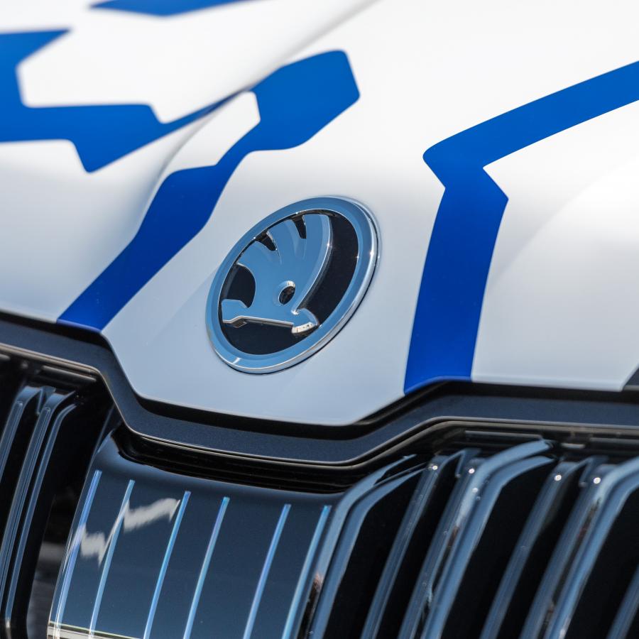 Логотип Skoda Kodiaq RS 2019 года  (WW) (фото 53 из 159)